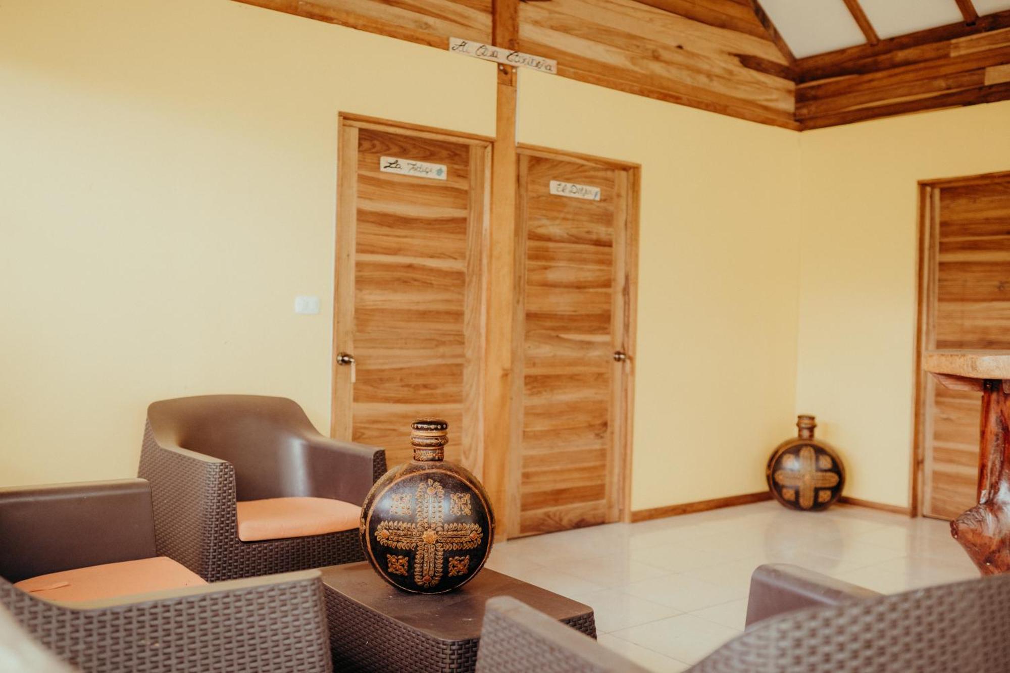 Casa De Los Amigos Caribena Cahuita Dış mekan fotoğraf